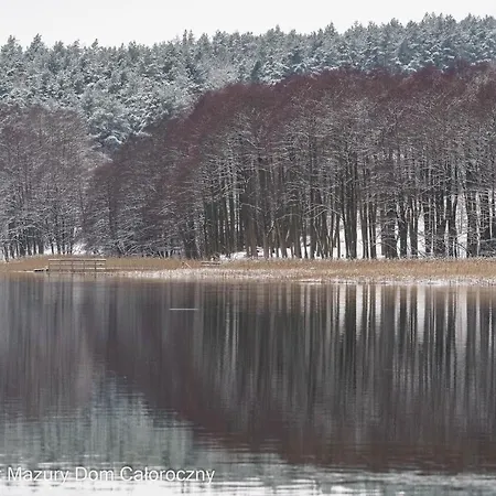 Villa Czarny Kot Mazury Dom Caloroczny Malkinie Exterior foto